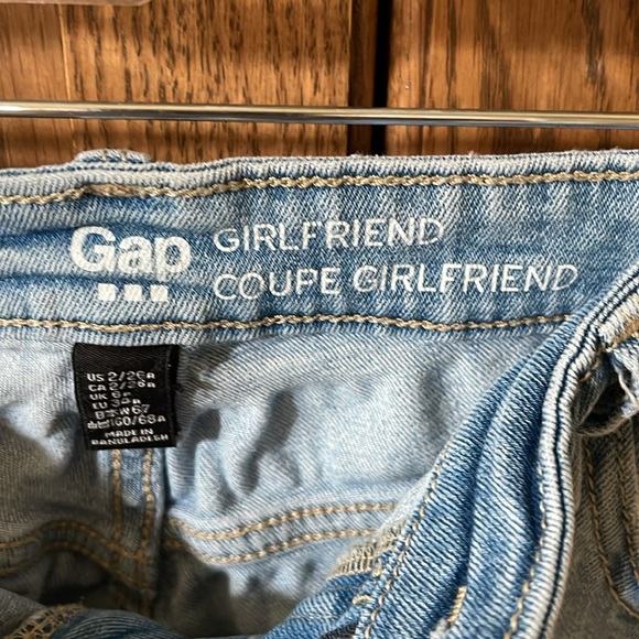 GAP Girlfriend Coup Girlfriend Jeans Size 2/26 Regular EUC - Picture 12 of 13